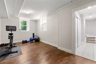 18 Benvenue St, Wellesley, MA 02482 - Photo 29