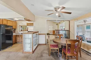 4 Essex St, Holland, MA 01521 - Photo 13