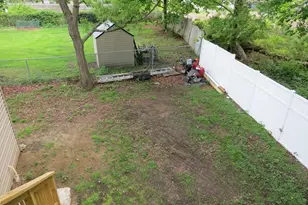 13 Spring St, Salisbury, MA 01952 - Photo 19