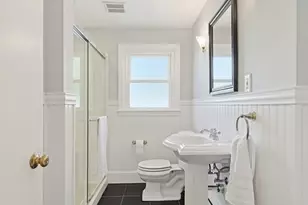 27 Lincoln St, Andover, MA 01810 - Photo 13