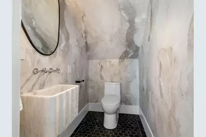 561 East Broadway #561, Boston, MA 02127 - Photo 7