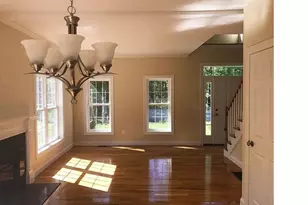 660 Mayflower Landing, Holliston, MA 01746 - Photo 5