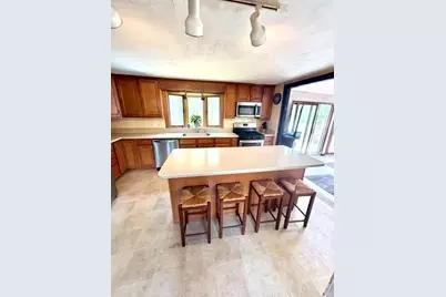 391 Water St, Bridgewater, MA 02324 - Photo 5