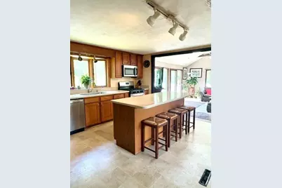 391 Water St, Bridgewater, MA 02324 - Photo 3