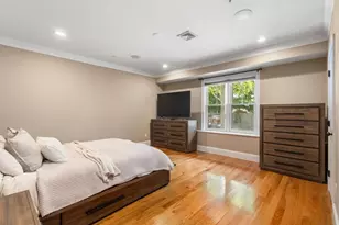 110 Park St, Boston, MA 02132 - Photo 7