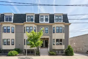 110 Park St, Boston, MA 02132 - Photo 15