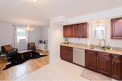 117 Longmeadow Ave, Worcester, MA 01606 - Photo 11