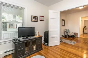 30 Appleton St, Waltham, MA 02453 - Photo 5