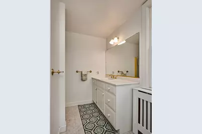 2 Pleasant St, Huntington, MA 01050 - Photo 23