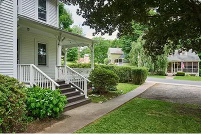 2 Pleasant St, Huntington, MA 01050 - Photo 3