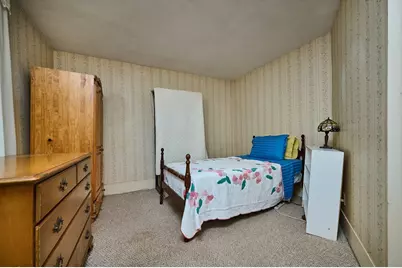 2 Pleasant St, Huntington, MA 01050 - Photo 21