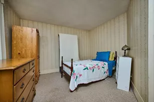 2 Pleasant St, Huntington, MA 01050 - Photo 21