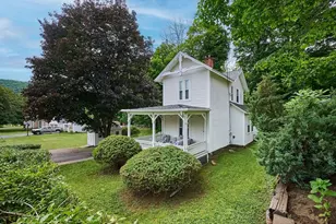 2 Pleasant St, Huntington, MA 01050 - Photo 27