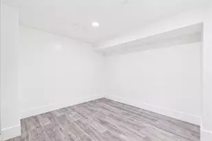 11 Woodrow Ave, Boston, MA 02124 - Photo 27