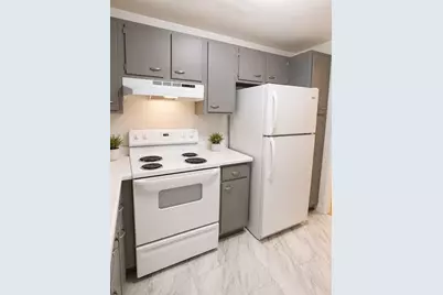 121 Tremont St #421, Boston, MA 02135 - Photo 3