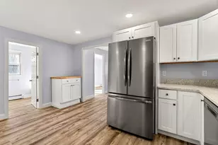 16 Jeanne D'Arc St, Lowell, MA 01854 - Photo 5