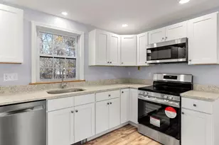 16 Jeanne D'Arc St, Lowell, MA 01854 - Photo 5