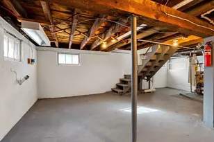 16 Jeanne D'Arc St, Lowell, MA 01854 - Photo 25