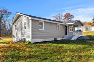 16 Jeanne D'Arc St, Lowell, MA 01854 - Photo 27