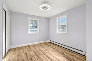 16 Jeanne D'Arc St, Lowell, MA 01854 - Photo 15