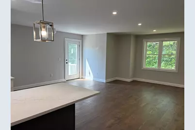 31 Danielle's Way, Worcester, MA 01606 - Photo 5