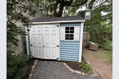 35 Iriving Street #B, Somerville, MA 02144 - Photo 33
