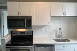 1409 Commonwealth Ave, Boston, MA 02135 - Photo 3