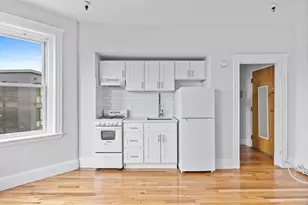 1330 Commonwealth Ave, Boston, MA 02134 - Photo 5