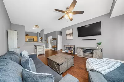 8 Walnut St #109, Peabody, MA 01960 - Photo 3