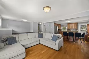 38 County St, Blackstone, MA 01504 - Photo 5