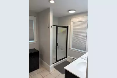 485 Burncoat St, Worcester, MA 01606 - Photo 23