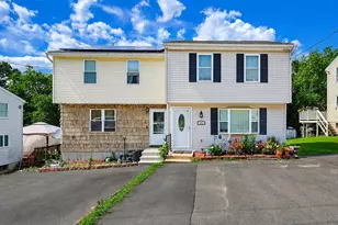 17 Bolton St, Worcester, MA 01604 - Photo 1