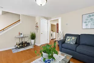 17 Bolton St, Worcester, MA 01604 - Photo 5