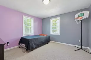 17 Bolton St, Worcester, MA 01604 - Photo 17