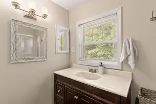 484 Groveland St, Haverhill, MA 01830 - Photo 29