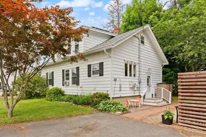 484 Groveland St, Haverhill, MA 01830 - Photo 37