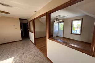 138 Bogle St, Fall River, MA 02723 - Photo 9