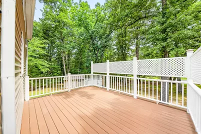 19 Greenleaf Street, Billerica, MA 01821 - Photo 31