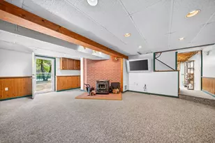 19 Greenleaf St, Billerica, MA 01821 - Photo 29