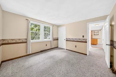 19 Greenleaf Street, Billerica, MA 01821 - Photo 17