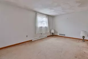 137 Central St, Saugus, MA 01906 - Photo 15