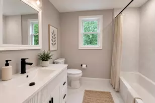 193 Charles Cir, Stoughton, MA 02072 - Photo 7