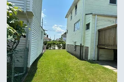 1244 Presidents Ave, Fall River, MA 02720 - Photo 5