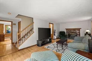 25 Main St, Carver, MA 02330 - Photo 11