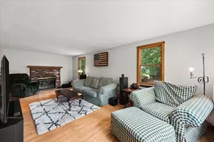 25 Main St, Carver, MA 02330 - Photo 9