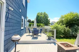 10 Highland St, Peabody, MA 01960 - Photo 39