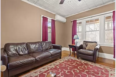 10 Highland St, Peabody, MA 01960 - Photo 9