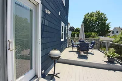 10 Highland St, Peabody, MA 01960 - Photo 37