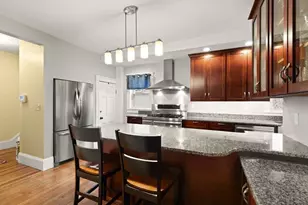 10 Highland St, Peabody, MA 01960 - Photo 17