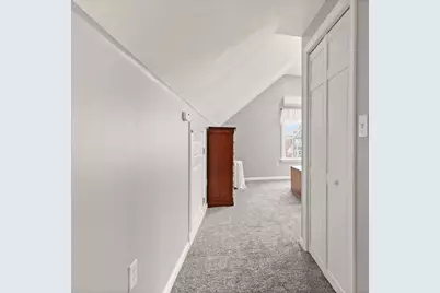 10 Highland St, Peabody, MA 01960 - Photo 31
